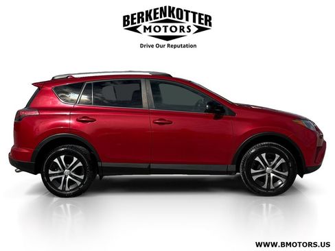 Used 2017 Toyota RAV4 LE w/ All Weather Liner Package AWD/4WD image 2