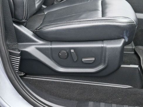 Used 2020 Ford F250 Lariat w/ Lariat Ultimate Package image 33