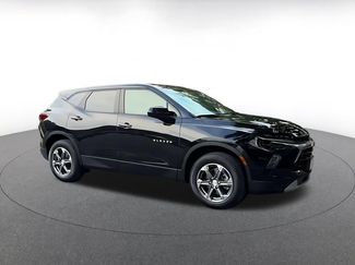 Used 2026 Chevrolet Blazer LT FWD video 2