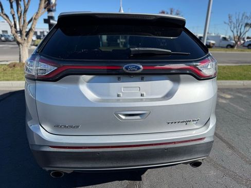 Used 2018 Ford Edge Titanium image 4