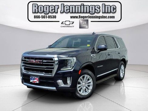 Used 2023 GMC Yukon SLT w/ SLT Luxury Package AWD/4WD image 1