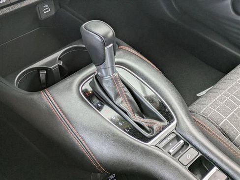 Used 2024 Honda HR-V Sport image 12