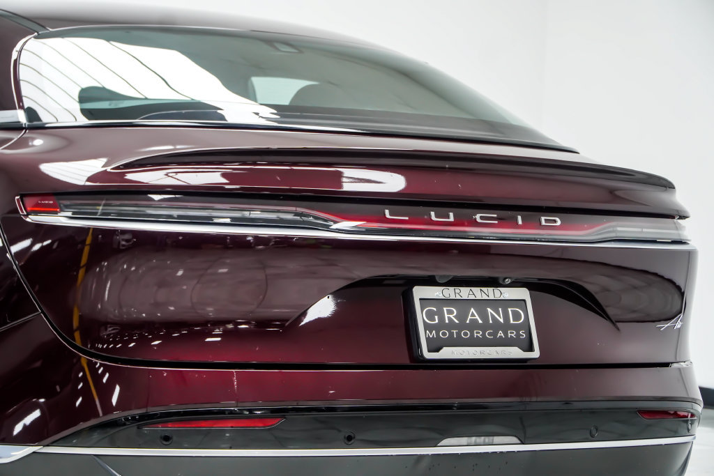Used 2024 Lucid Air Pure RWD image 23