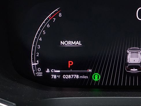 Used 2024 Acura MDX SH-AWD w/ Technology Package image 28