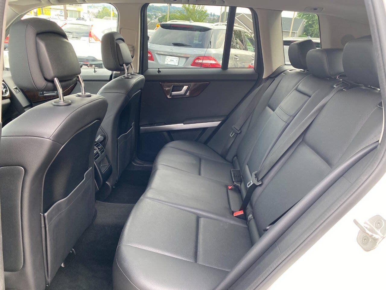 Used 2015 Mercedes-Benz GLK 350 4MATIC image 21