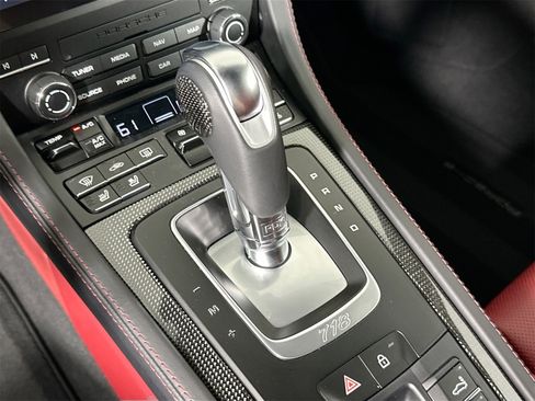 Certified 2025 Porsche 718 Boxster GTS image 32