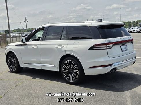 New 2026 Lincoln Aviator Black Label w/ Dynamic Handling Package AWD/4WD image 3