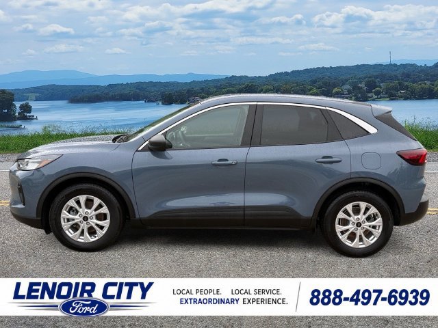 Certified 2023 Ford Escape Active w/ Tech Pack #1 FWD image 6