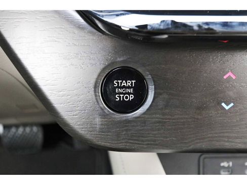 Used 2025 Nissan Murano Platinum w/ Cargo Package image 26