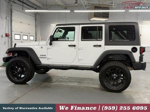 Used 2017 Jeep Wrangler Unlimited Sport w/ Quick Order Package 24S AWD/4WD image 12