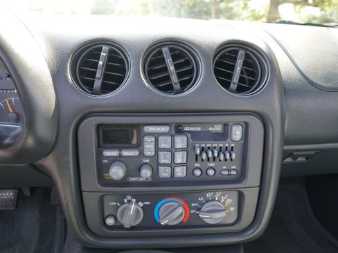 Used 1994 Pontiac Firebird Coupe RWD image 28