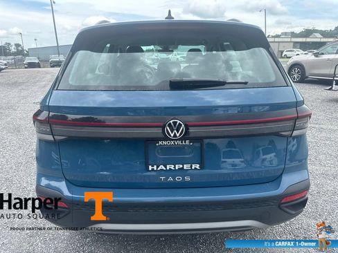 Used 2025 Volkswagen Taos S FWD image 4