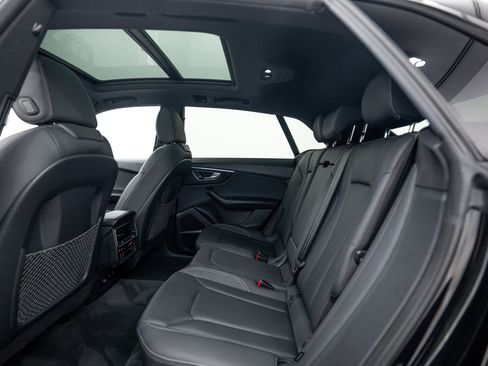Certified 2022 Audi Q8 Premium Plus AWD/4WD image 18
