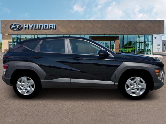 New 2026 Hyundai Kona SE FWD image 9