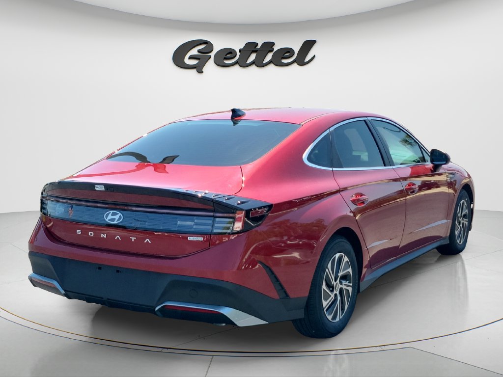 New 2026 Hyundai Sonata Blue FWD image 4