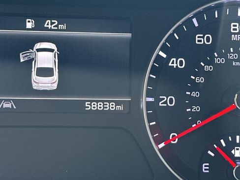 Used 2024 Kia Forte GT FWD image 31