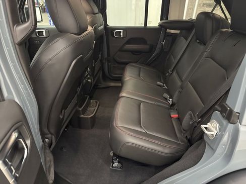 New 2026 Jeep Wrangler Unlimited Rubicon w/ Technology Group image 5