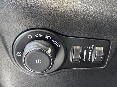 Used 2024 Jeep Compass Limited AWD/4WD image 13