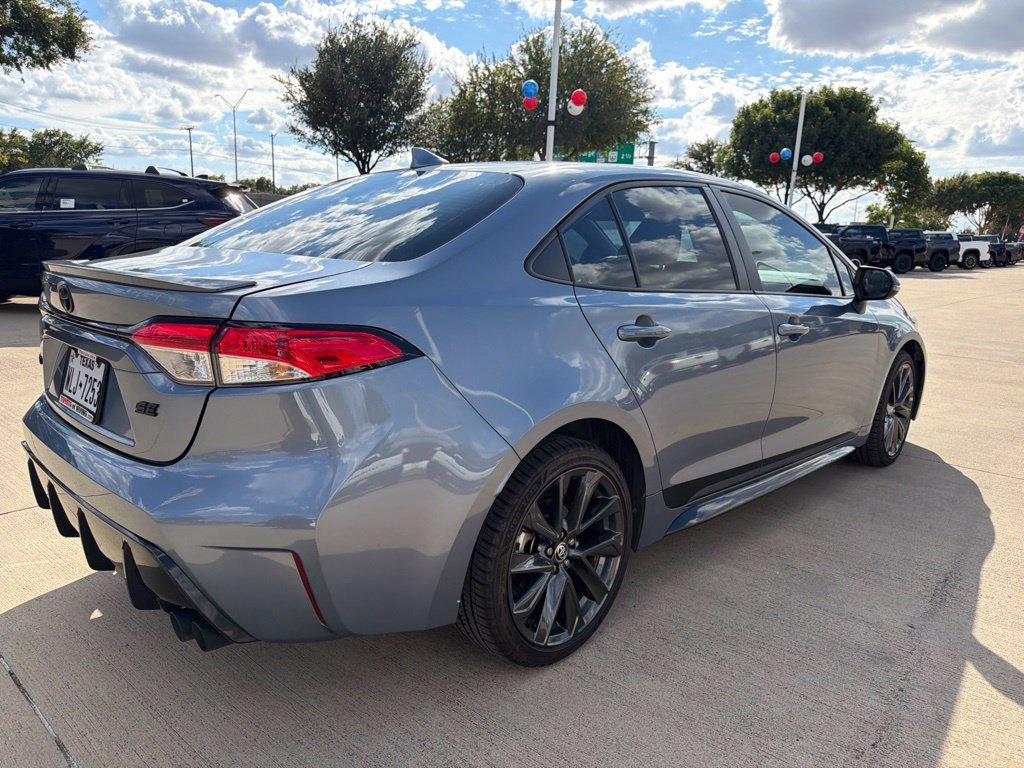 Used 2024 Toyota Corolla SE FWD image 11