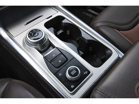 Used 2023 Ford Explorer King Ranch w/ Technology Package AWD/4WD image 30