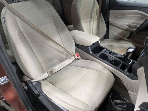 Used 2018 Ford Escape SE image 27