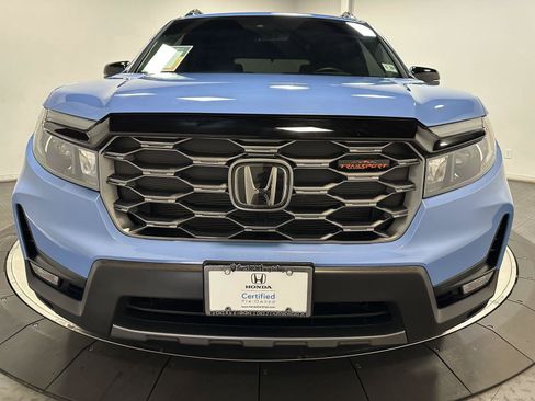 Certified 2024 Honda Passport TrailSport image 5