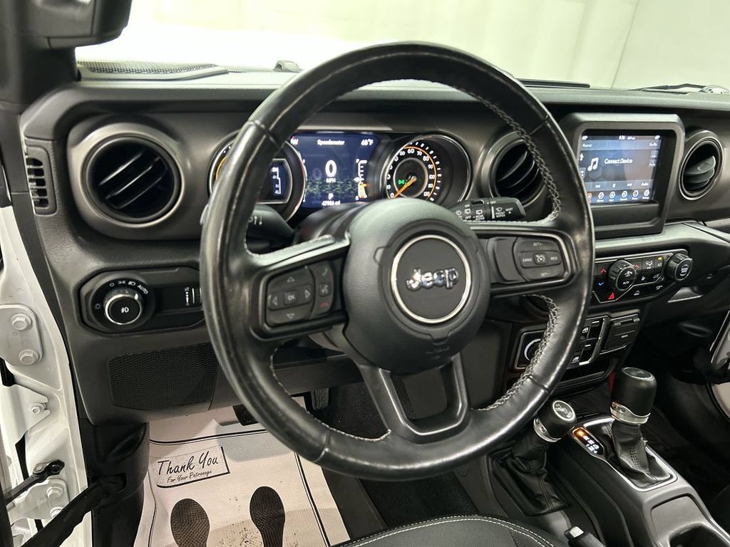Used 2023 Jeep Wrangler Unlimited Sport AWD/4WD image 4