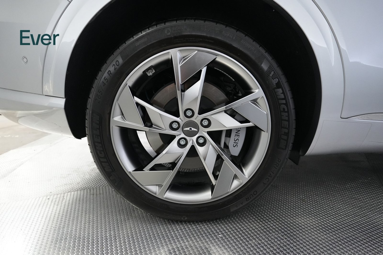 Used 2023 Genesis Electrified GV70 AWD/4WD image 21