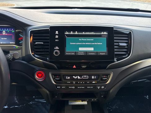 Used 2022 Honda Pilot Special Edition image 17