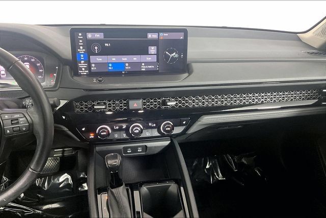 Used 2024 Honda Accord EX-L image 6
