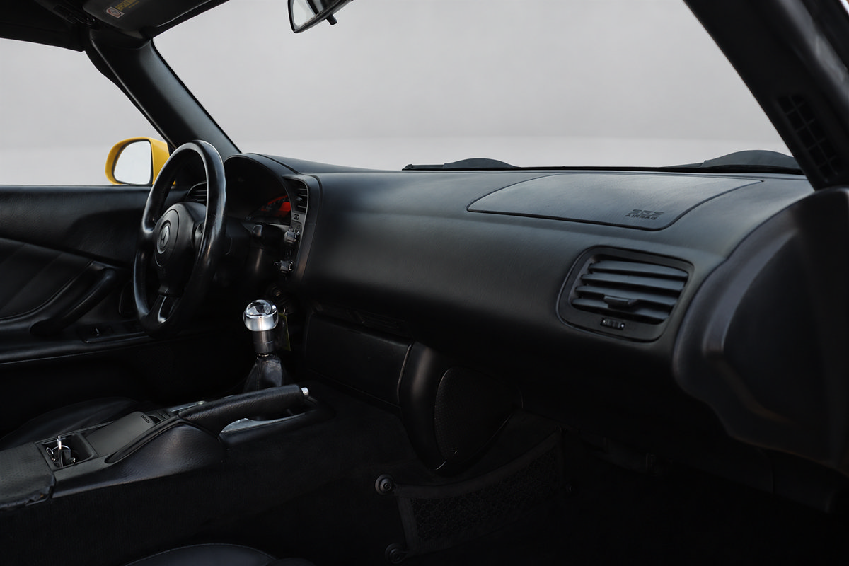 Used 2001 Honda S2000 image 24