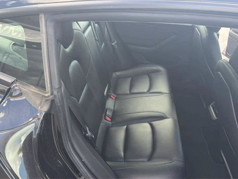 Used 2022 Tesla Model 3 Long Range AWD/4WD image 23