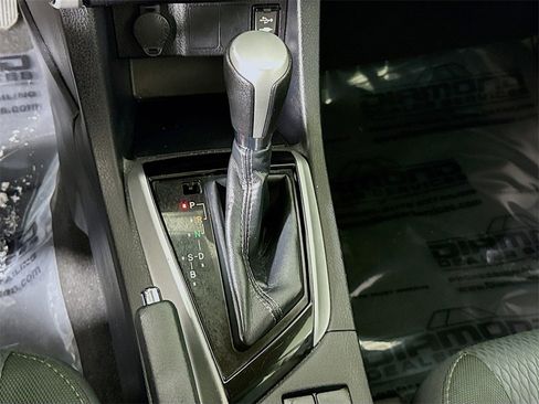 Used 2019 Toyota Corolla LE image 8