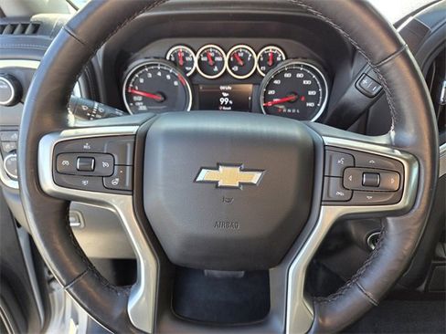 Used 2022 Chevrolet Silverado 1500 LT image 18
