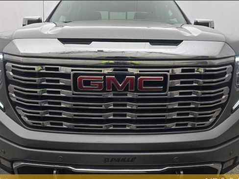 Used 2024 GMC Sierra 1500 Denali w/ Denali Reserve Package image 3