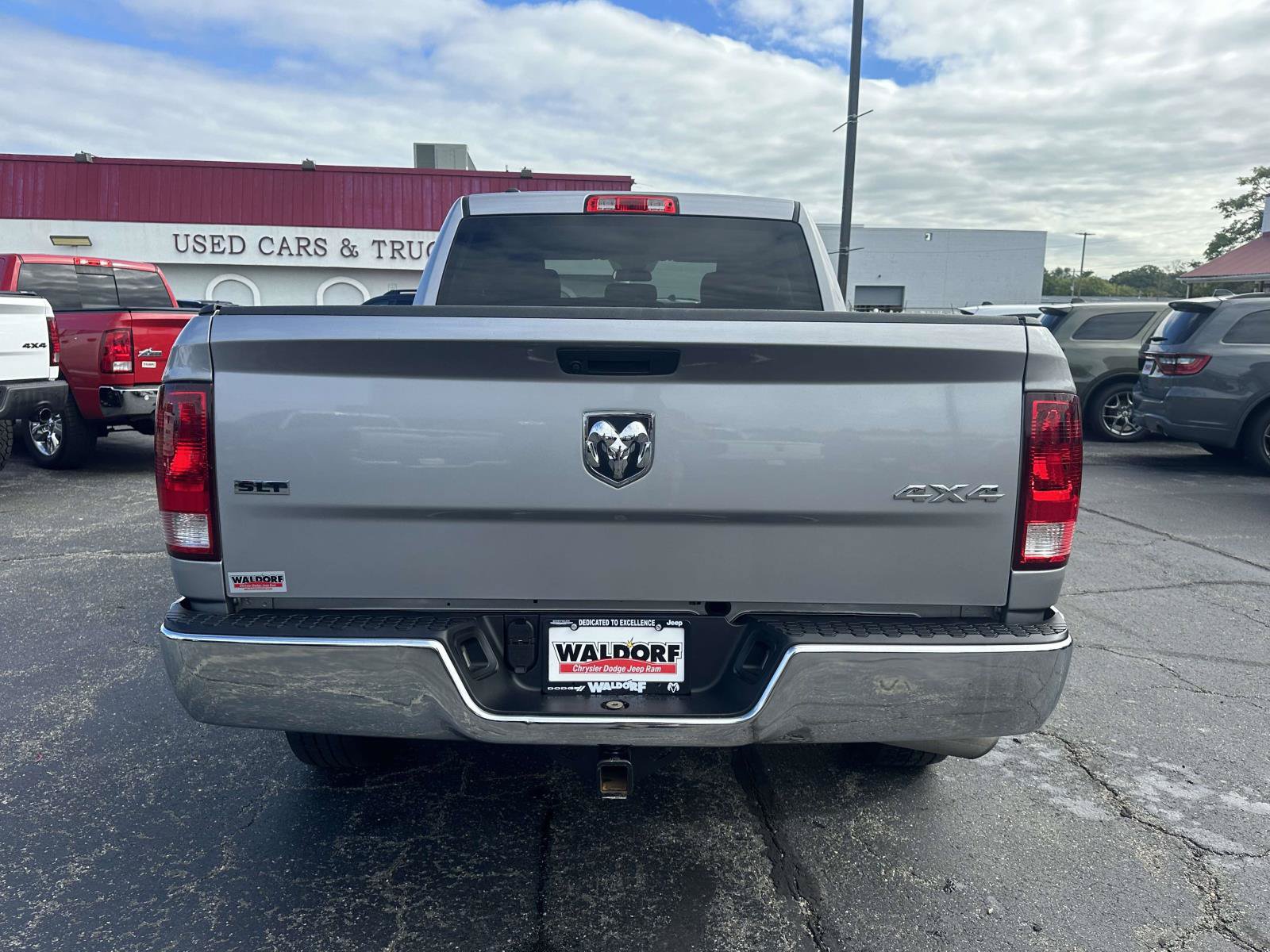 Used 2024 RAM 1500 Classic SLT AWD/4WD image 6