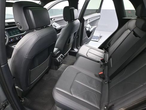 Used 2022 Audi Q3 2.0T Premium image 37