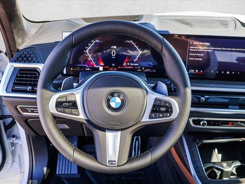 New 2027 BMW X7 xDrive40i w/ M Sport Package AWD/4WD image 13