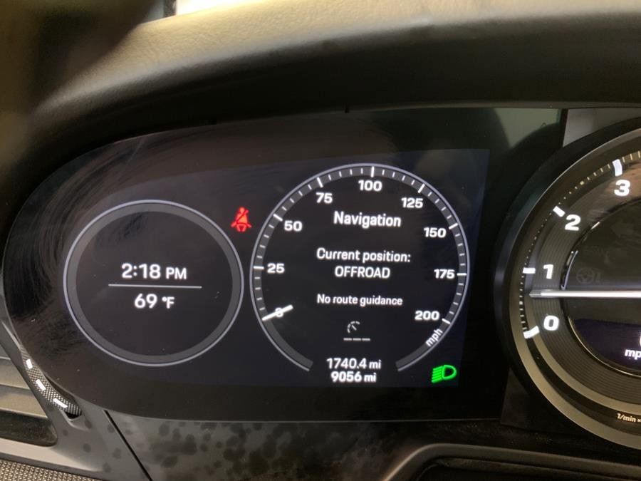 Used 2020 Porsche 911 Carrera 4S AWD/4WD image 24
