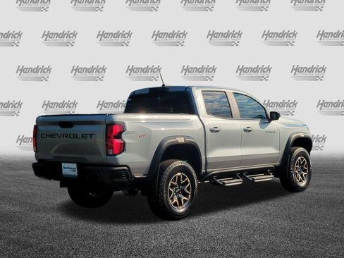 Used 2024 Chevrolet Colorado ZR2 w/ ZR2 Convenience Package III AWD/4WD image 10