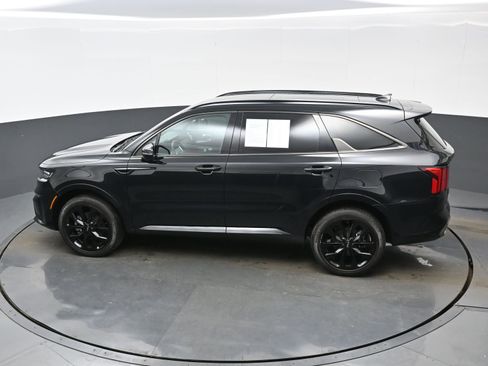 Used 2023 Kia Sorento SX image 38