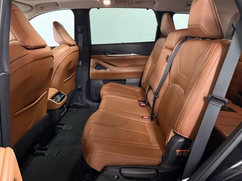 Used 2023 INFINITI QX60 Sensory w/ Vision Package AWD/4WD image 17
