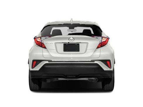 Certified 2020 Toyota C-HR LE FWD image 5