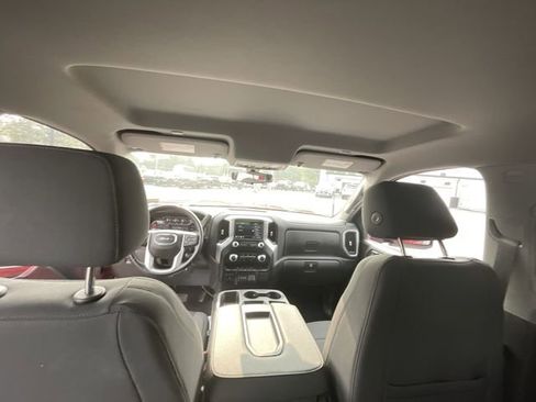 Certified 2022 GMC Sierra 3500 SLE w/ X31 Off-Road Package image 18