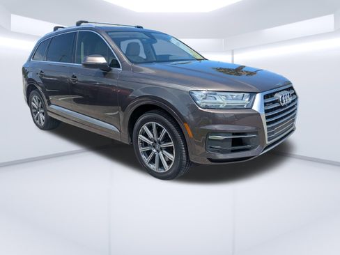 Used 2018 Audi Q7 2.0T Premium Plus w/ Premium Plus Package AWD/4WD image 1