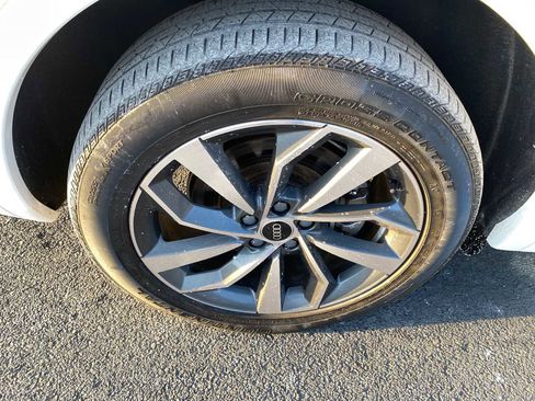 Used 2021 Audi Q5 Premium Plus image 44