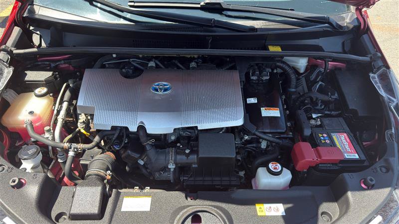 Used 2017 Toyota Prius Three Touring w/ Protection Package FWD image 8