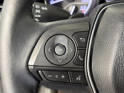 Used 2018 Toyota Camry SE image 24