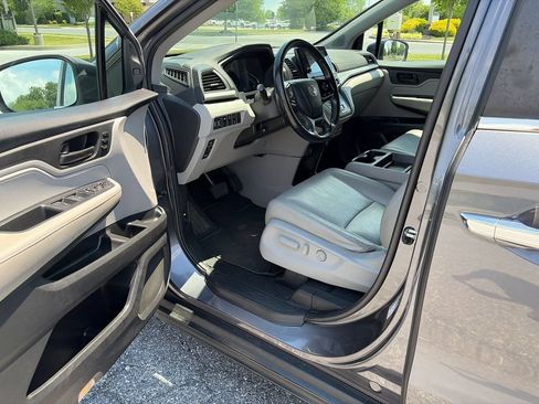 Used 2019 Honda Odyssey EX-L image 10