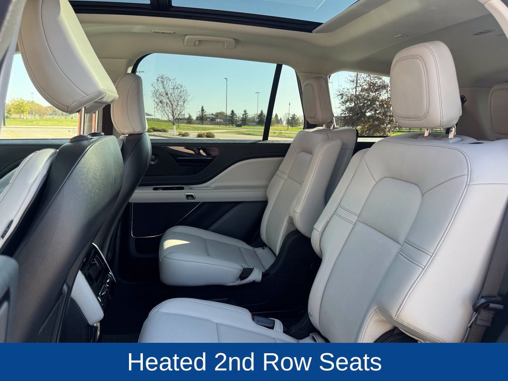Used 2026 Lincoln Aviator AWD image 34